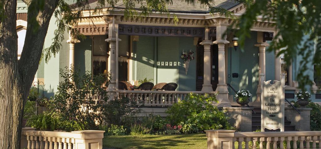 Kalamazoo House Bed & Breakfast Exterior photo